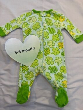 The Children's Place - long sleeve footed sleeper/romper. Size 3-6 months